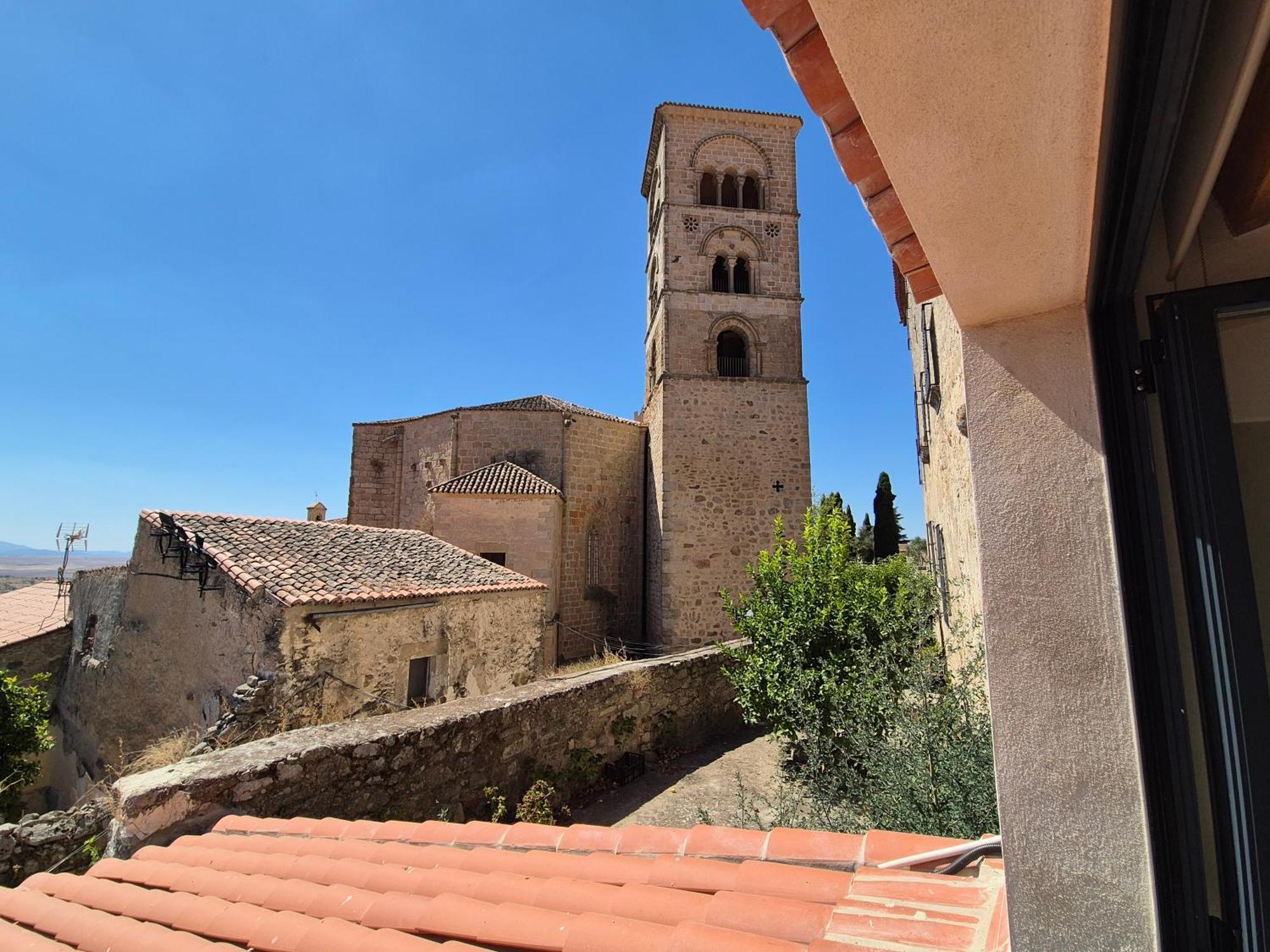 Grupo Garcia De Paredes Apartamentos Turisticos Trujillo Esterno foto